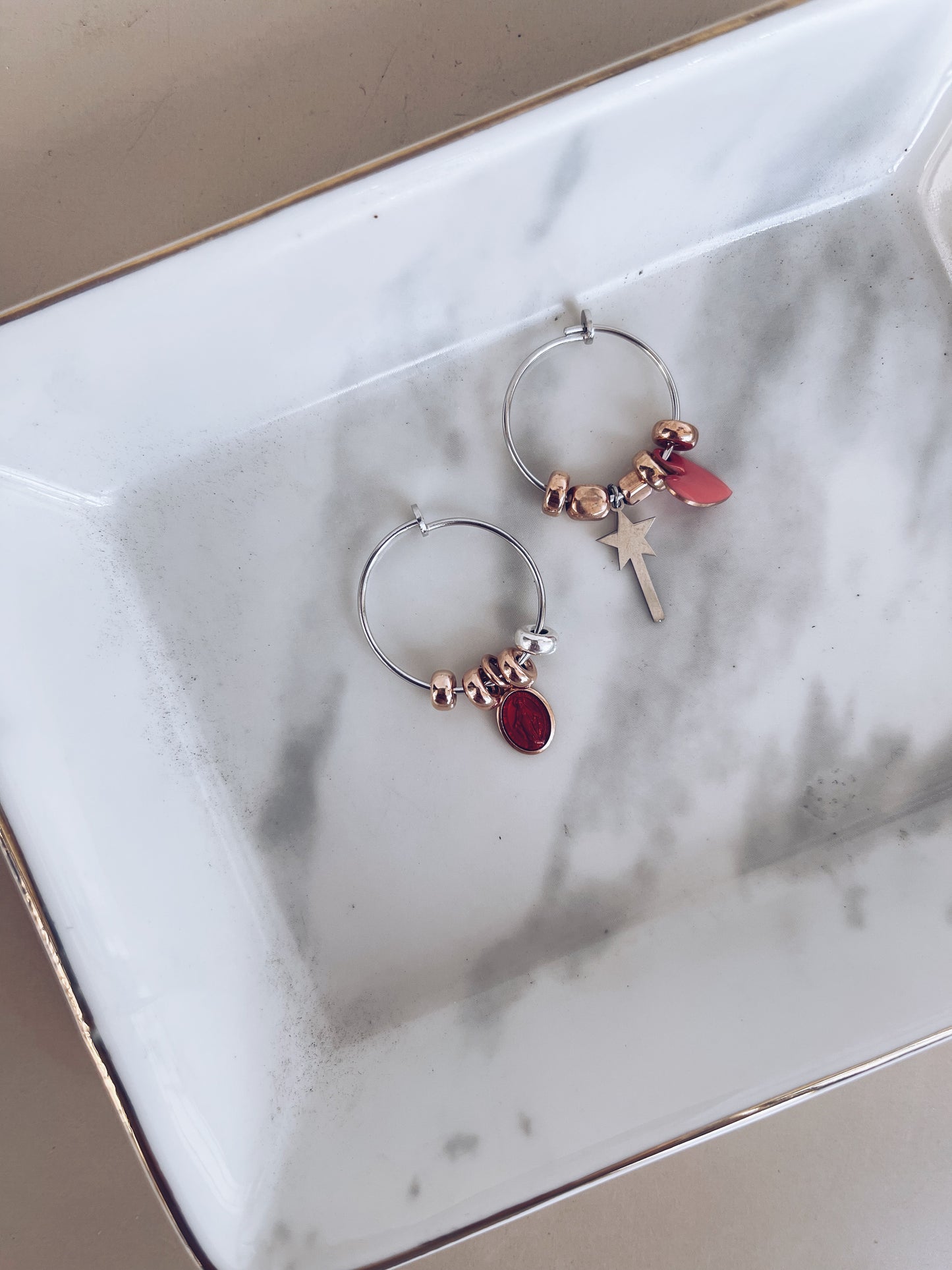 Orecchini cerchi in argento 925 con ciondoli