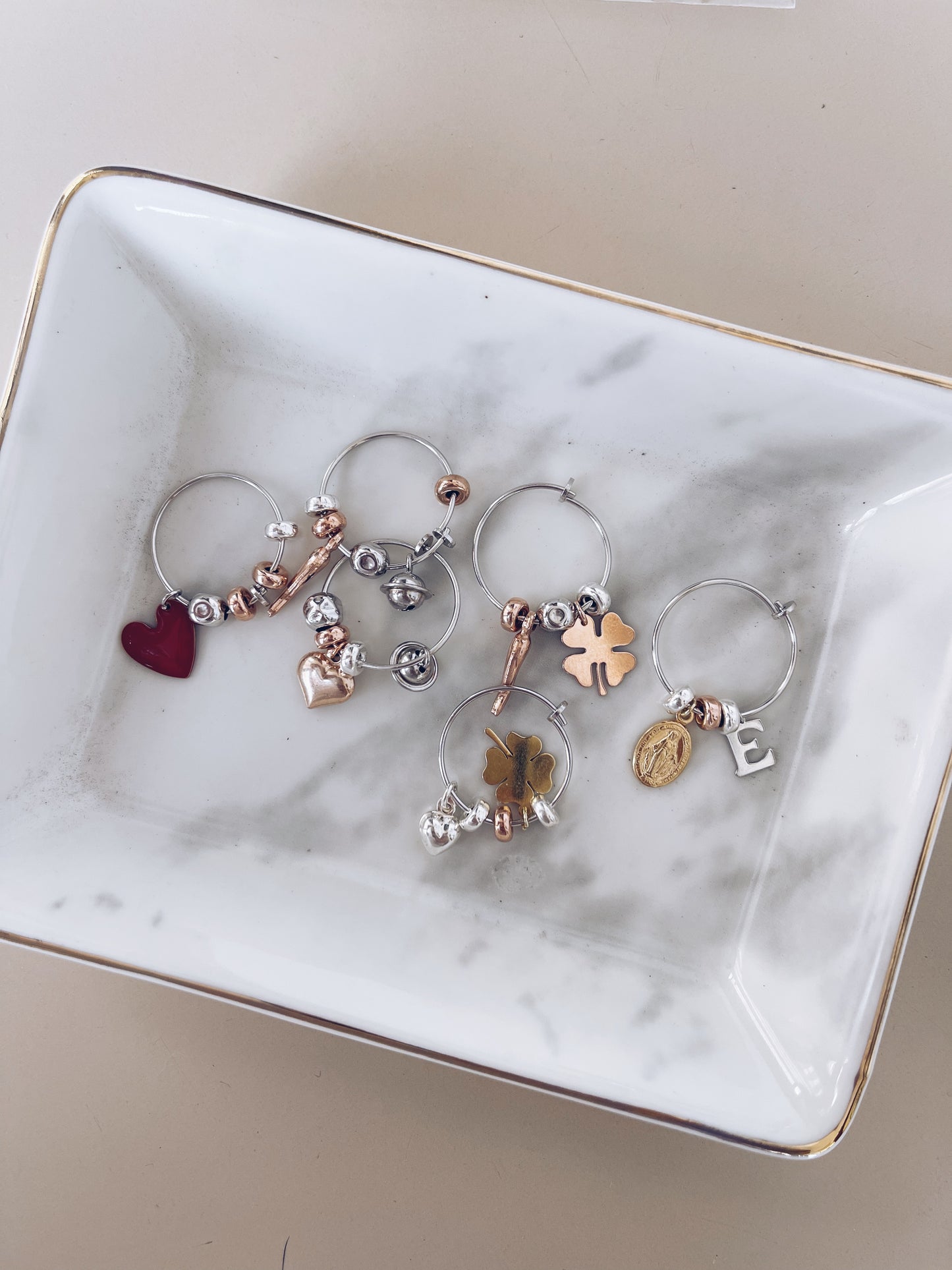 Orecchini cerchi in argento 925 con ciondoli