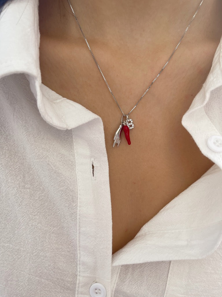 Collana in argento 925 con ciondoli portafortuna