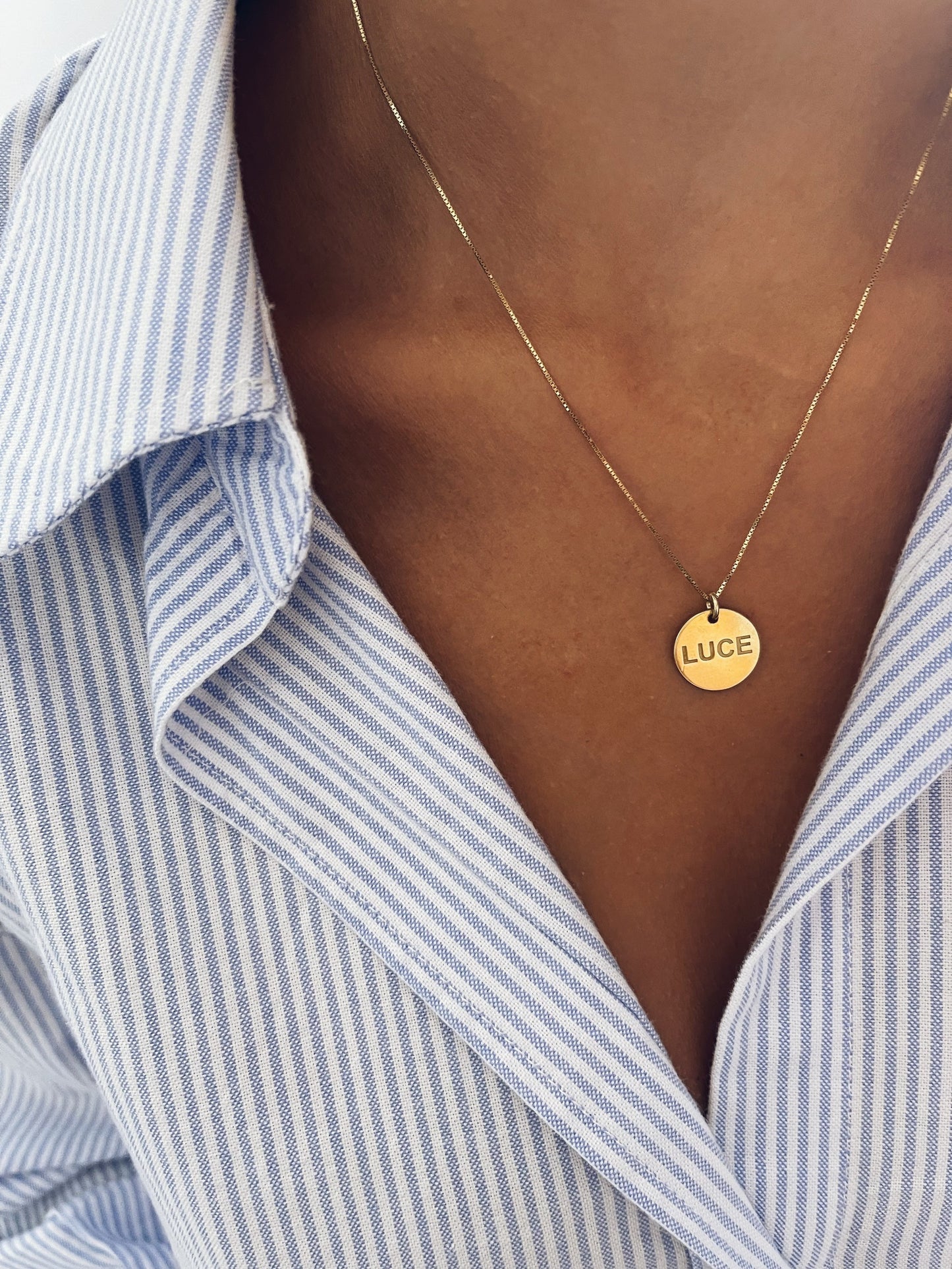 Collana in argento 925 con medaglietta incisa