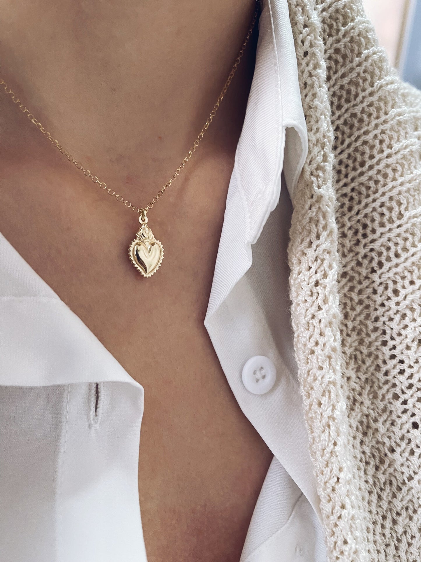 Collana in argento 925 e cuore sacro