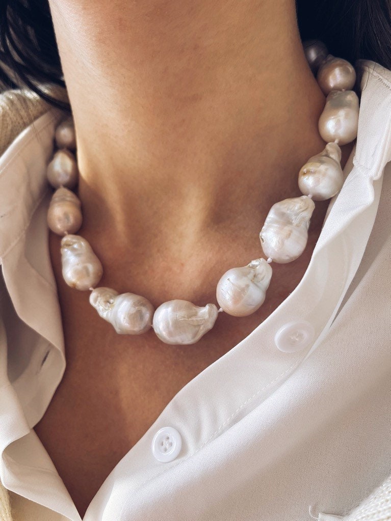 Collana con perle barocche