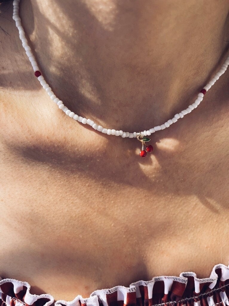Collane in vetro con ciliegie