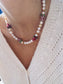 Collana con perle naturali e fragole in vetro