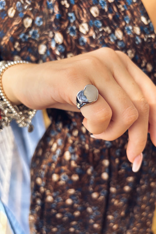 Anello cuore da mignolo in acciaio