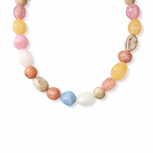 Collana in resina colorata