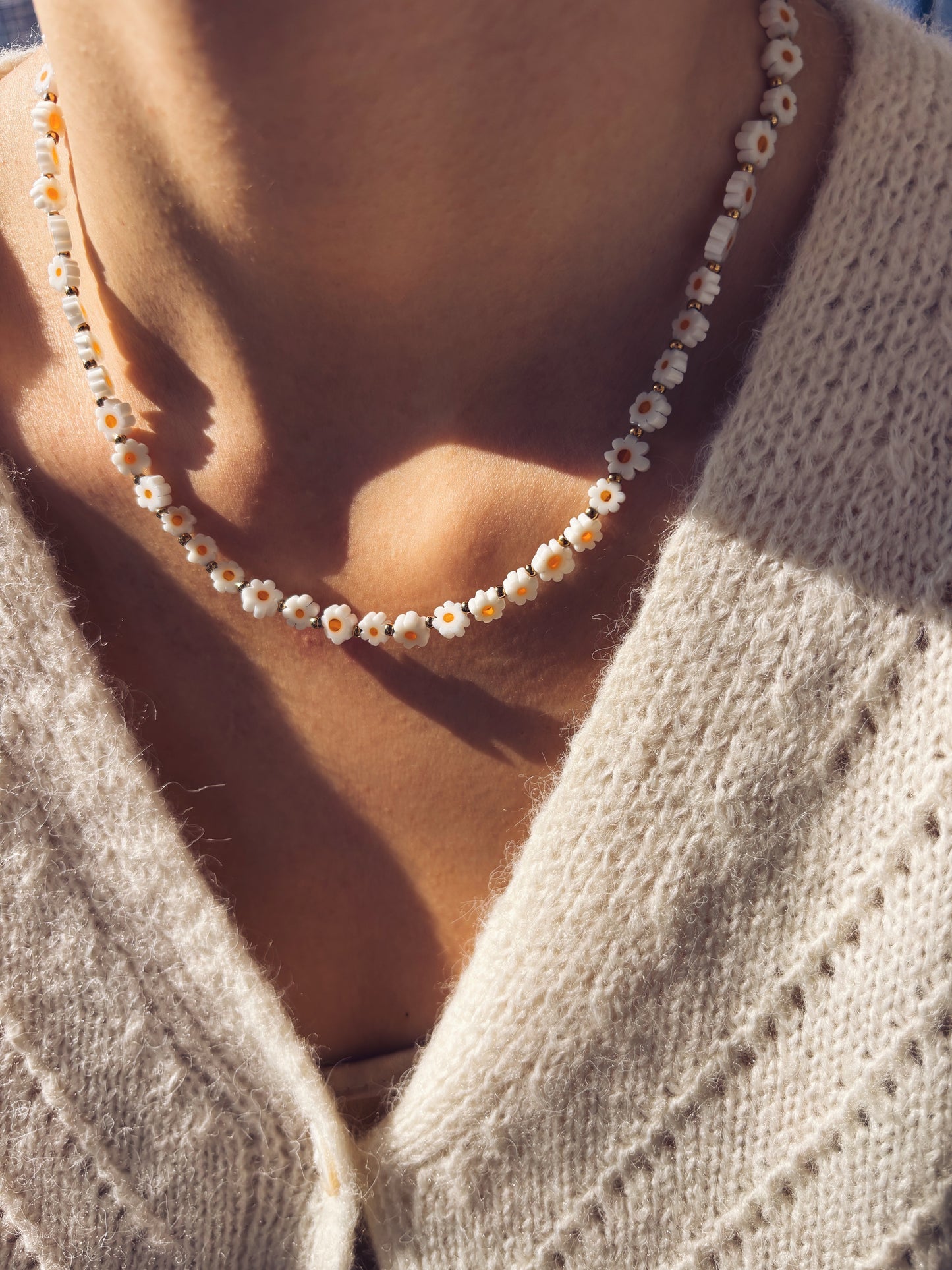 Collana con margherite in vetro di Murano