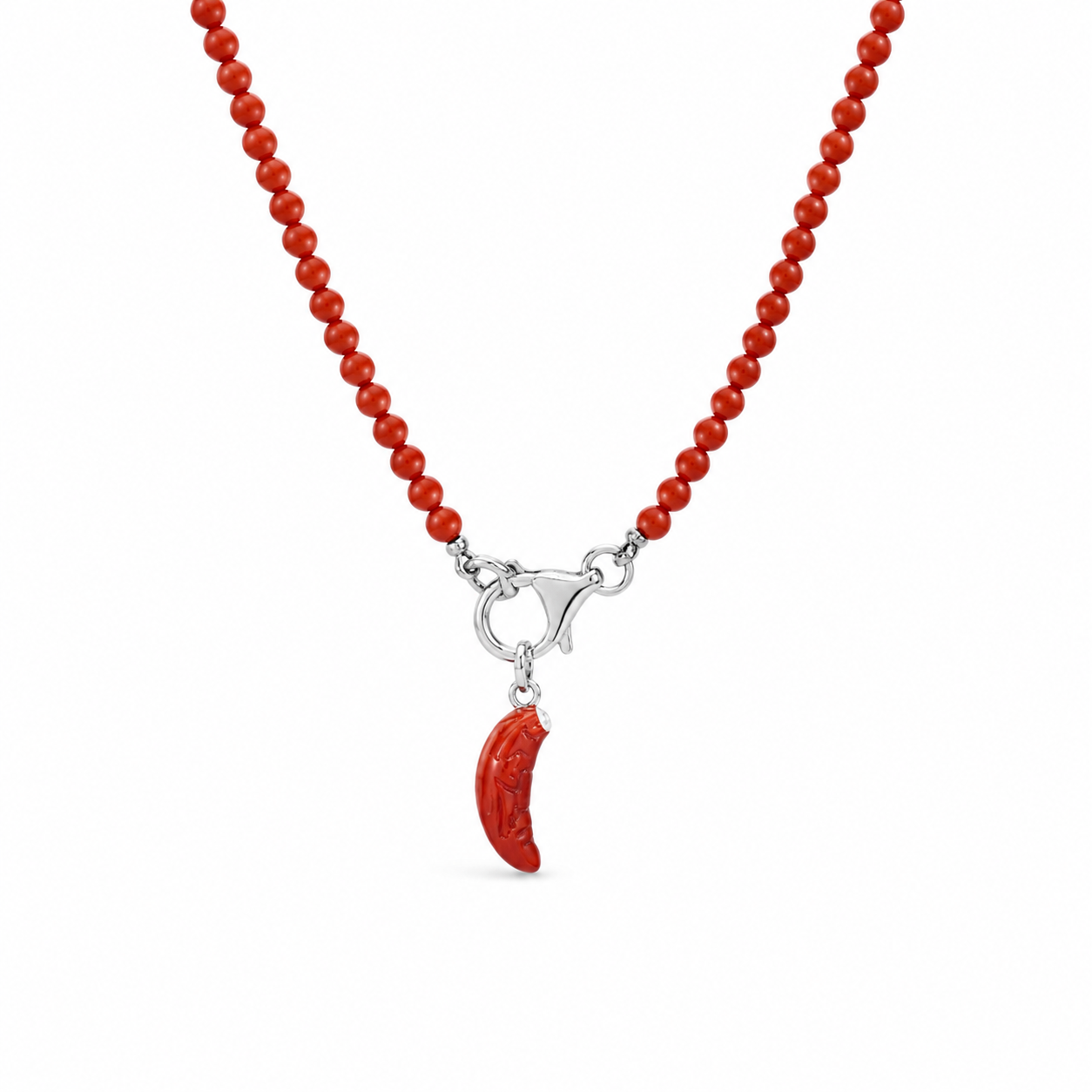 Collana in pasta di corallo e ciondolo luna in corallo naturale