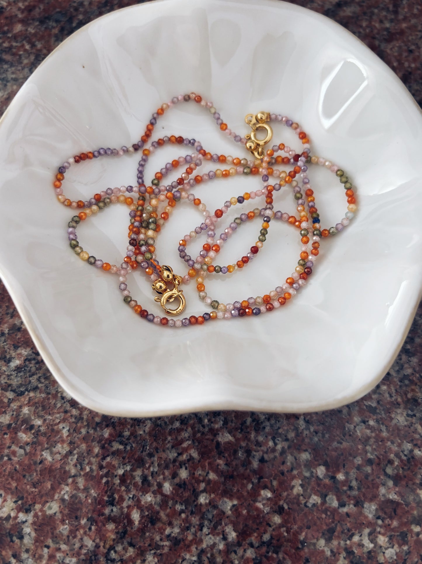 Collana con zirconi multicolor