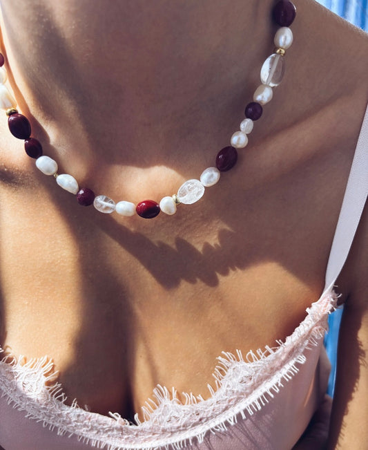 Giulia - Collana perle e sassolini di granato