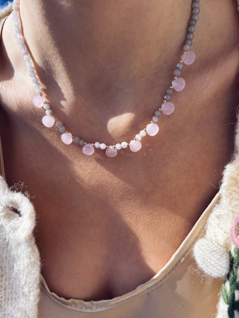 Ines - Gocciolina in quarzo grigio e rosa