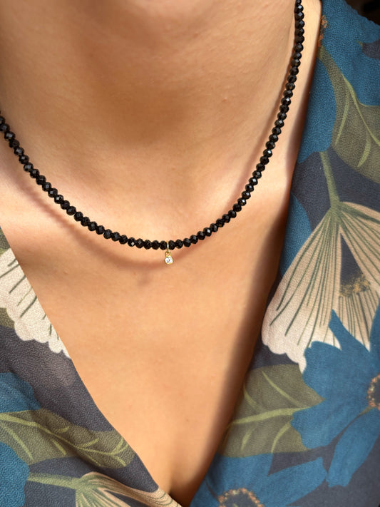 Collana con pietre dure sfaccettate e mini zircone