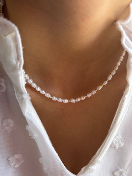 Collana con perle modello riso e perline in argento 925 dorato