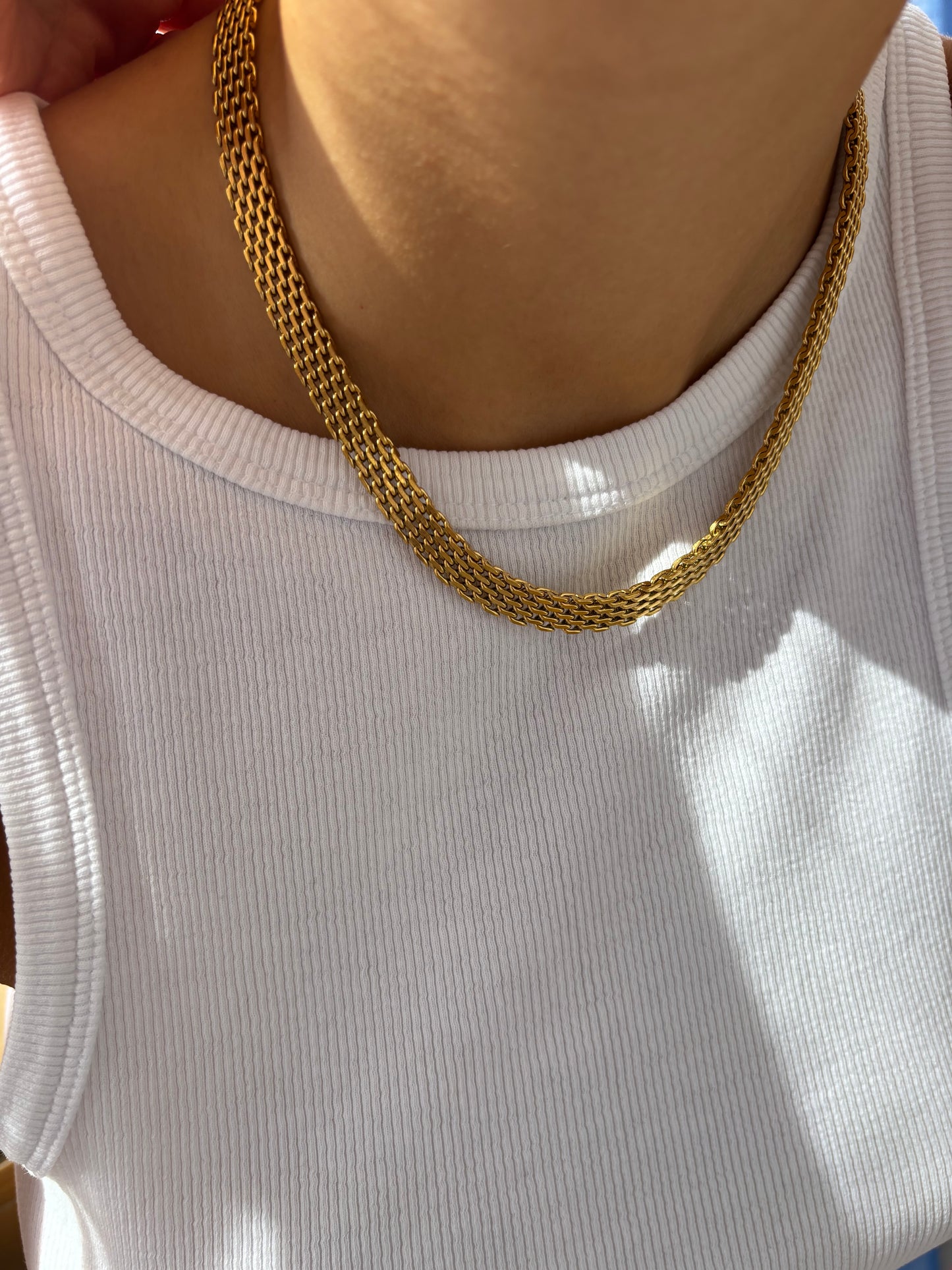 Chloe - Collana piatta in acciaio