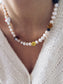 Collana con perle naturali e elementi in vetro