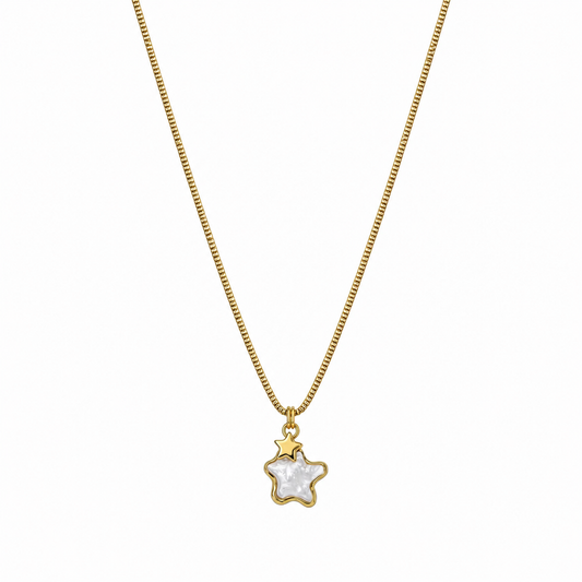 Collana in argento 925 con perla di fiume a forma di stella