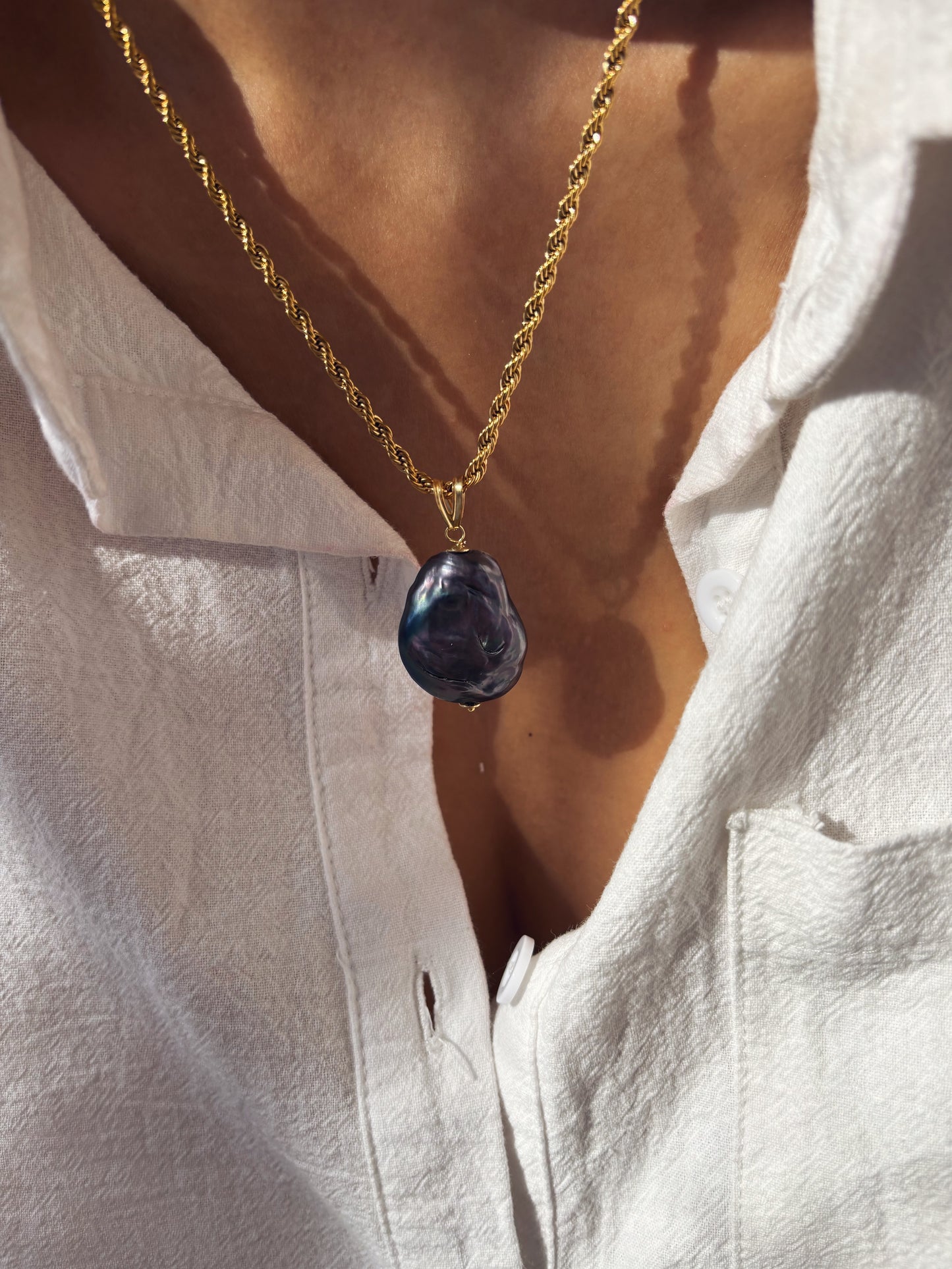 Layering “In nero”