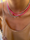 Collana con perline in vetro e mini ciliegine smaltate