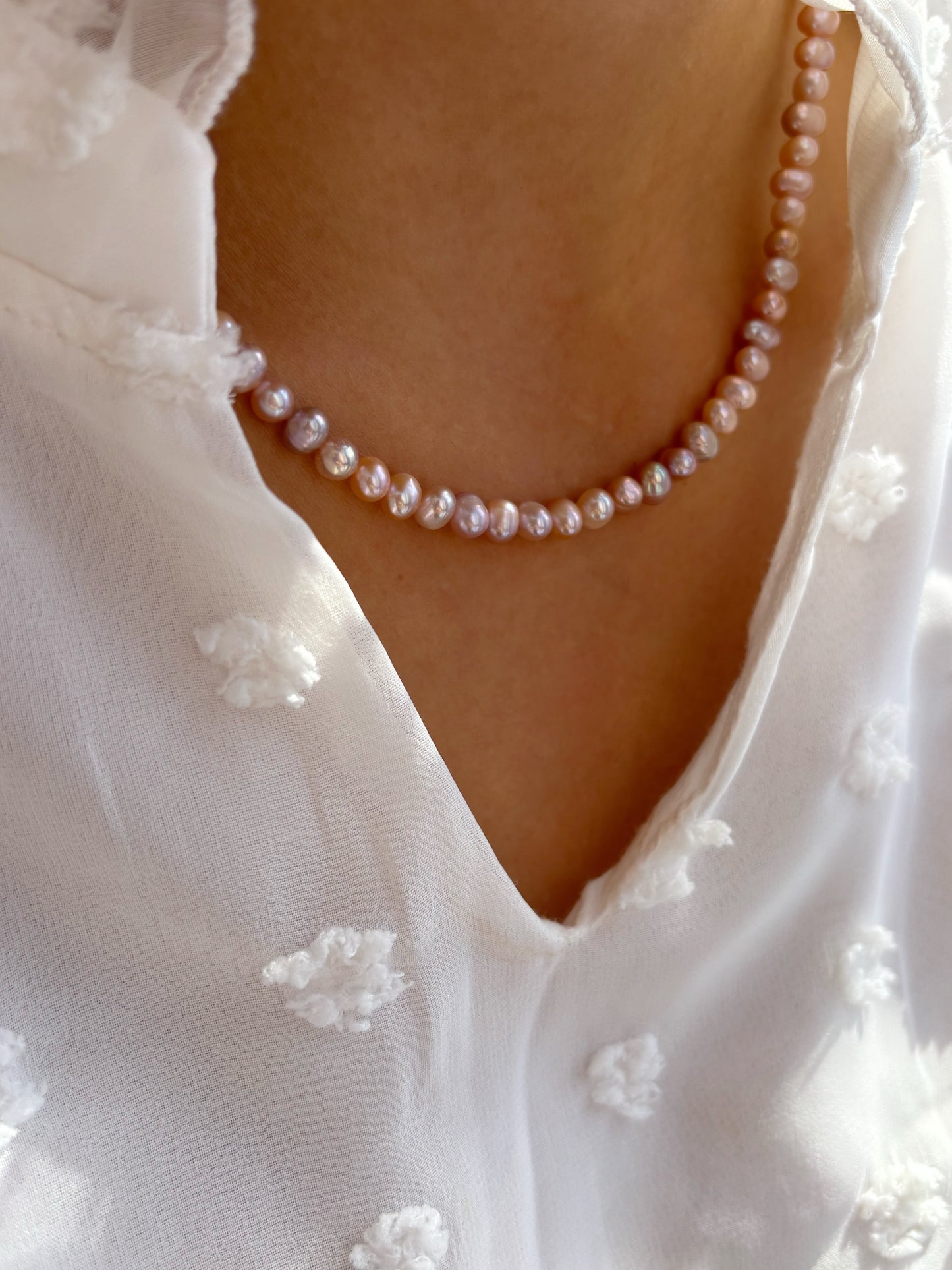 Collana con perle modello cipolla rosa cipria