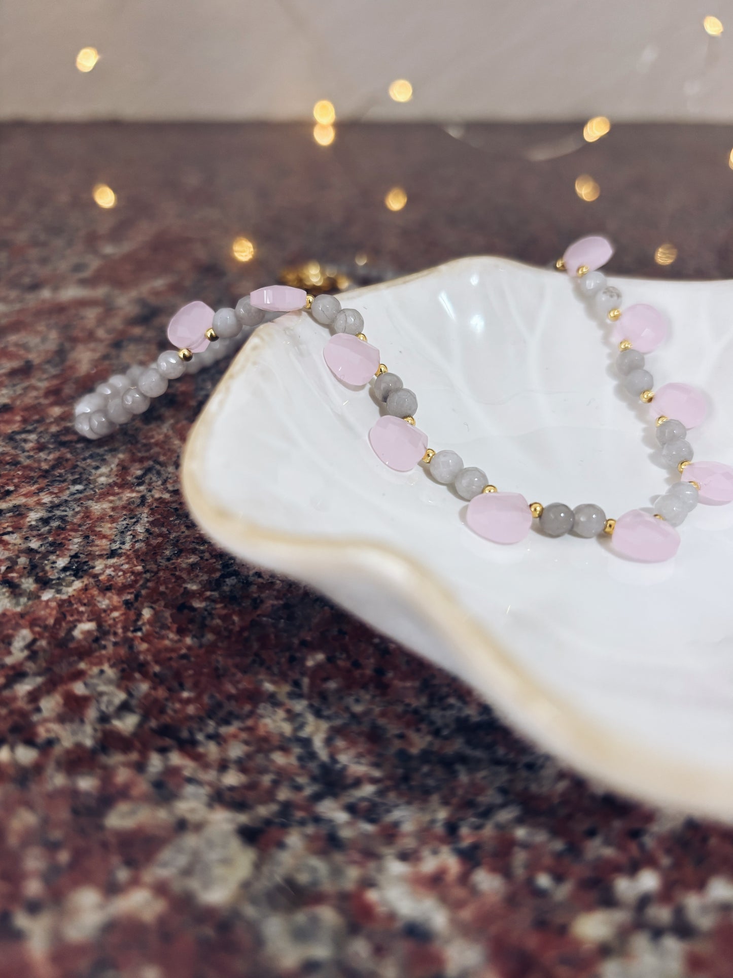 Ines - Gocciolina in quarzo grigio e rosa