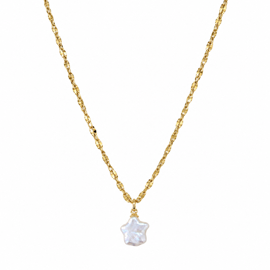 Collana lunga con stella in perla di fiume