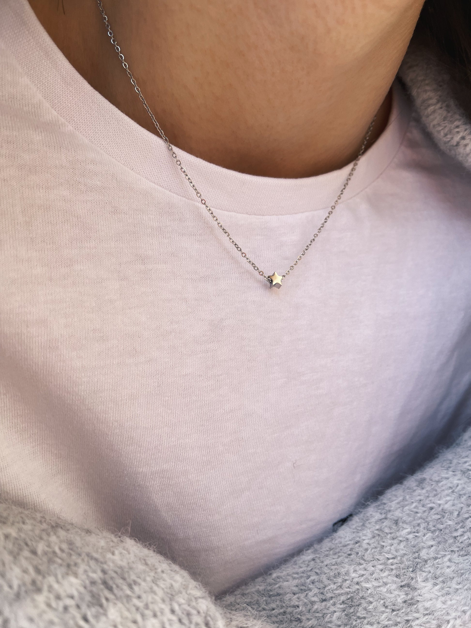 Seconda stella a destra - Collana con mini stellina in acciaio - Dettagli di Moda