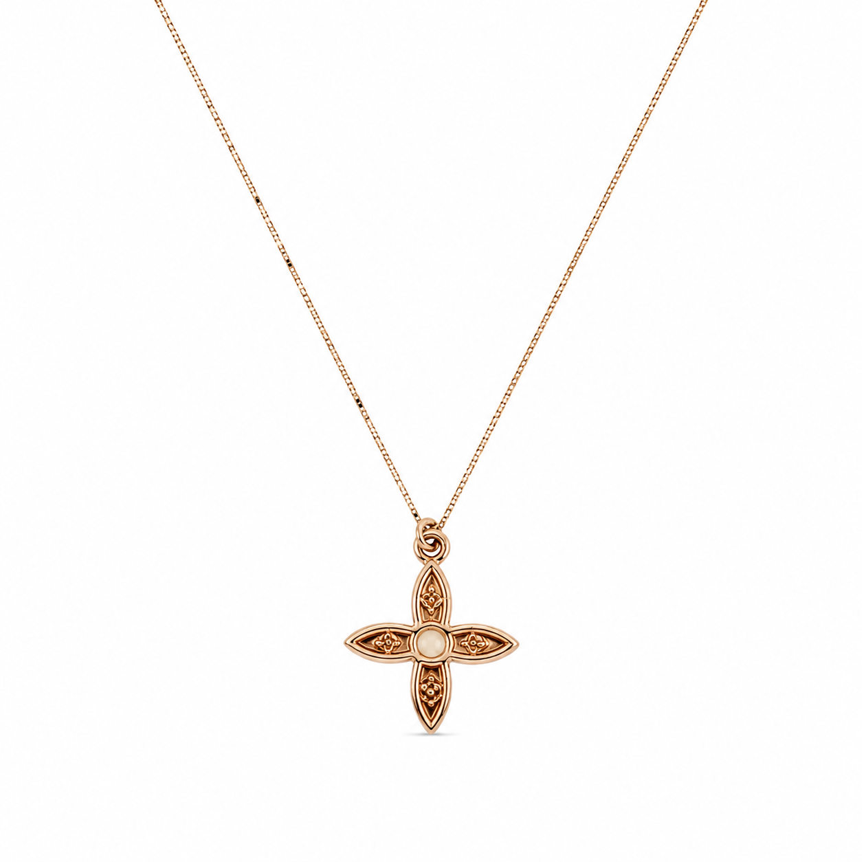Collana con charm e catena in acciaio