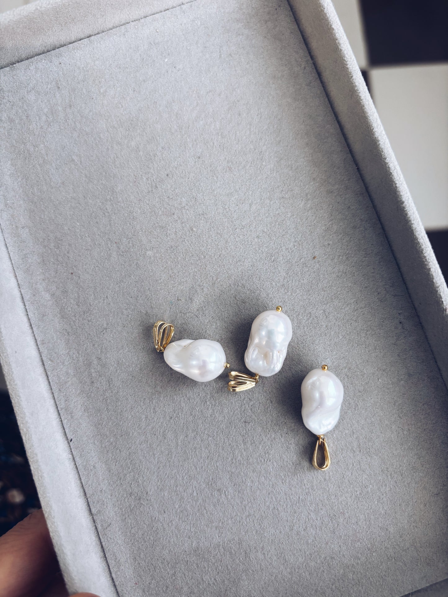 Combo perla in gold + ciondolo