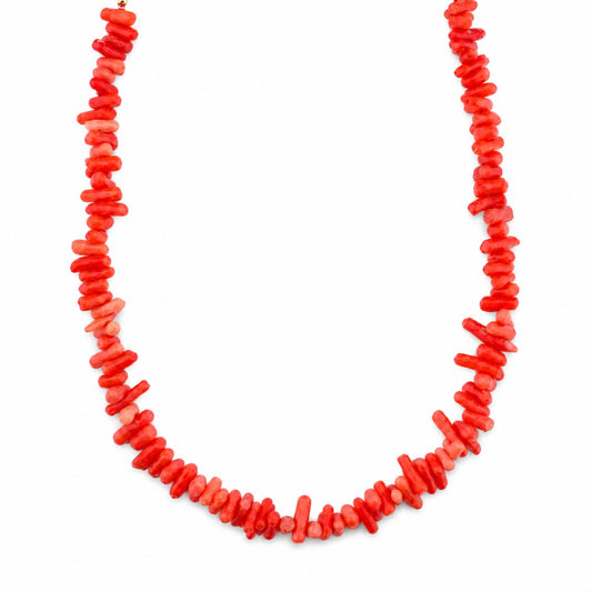 Collana con chips in pasta di corallo