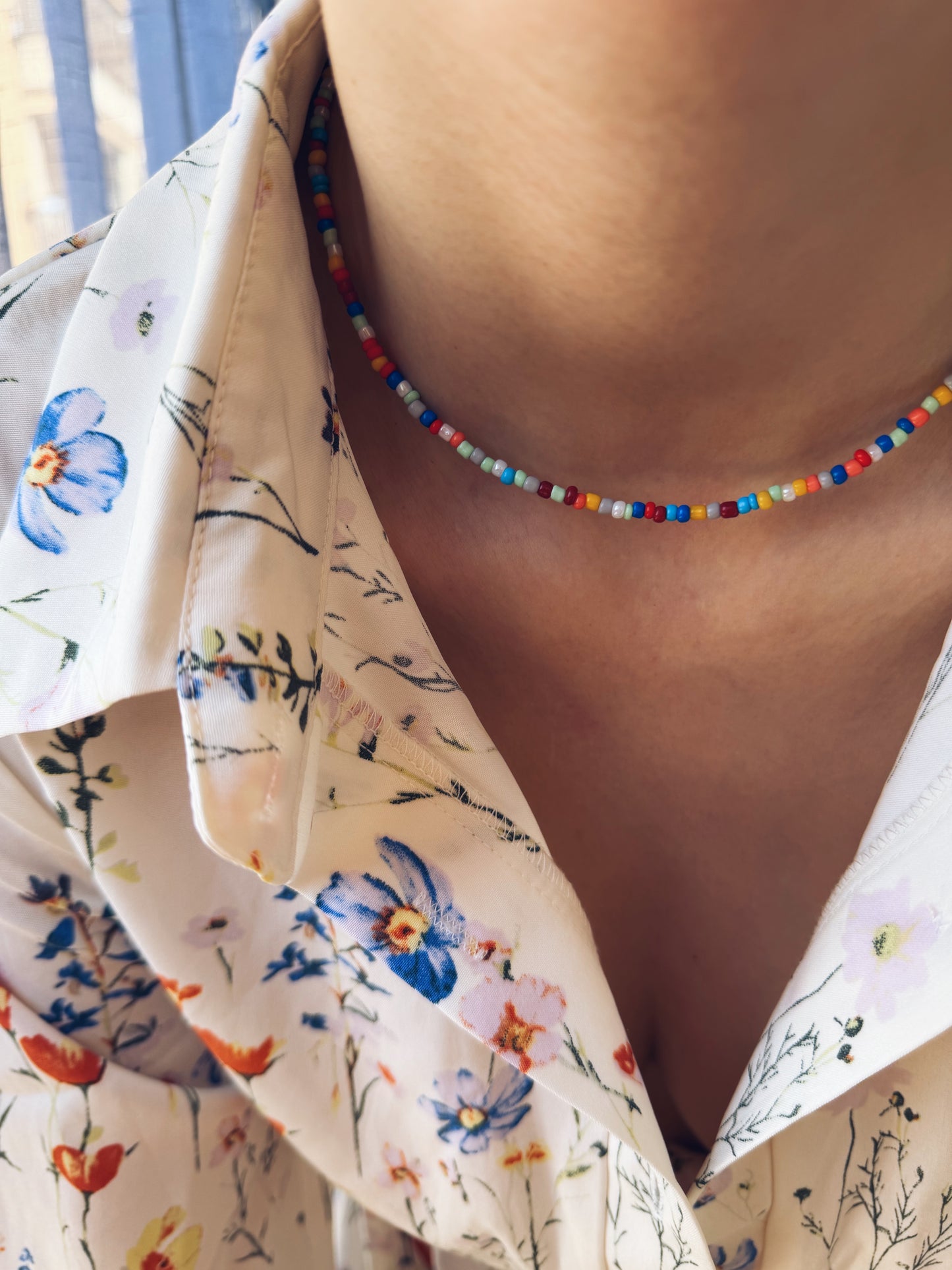 Collana con perline in vetro multicolor