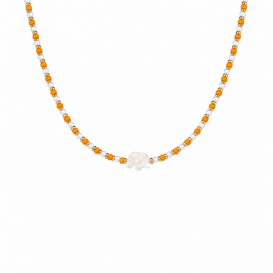 Collana con perline in vetro ed elefantino in madreperla
