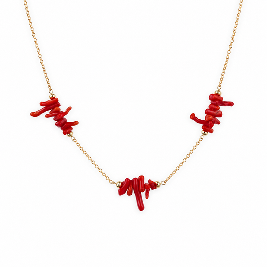 Collana con catena in acciaio e rametti di corallo naturale