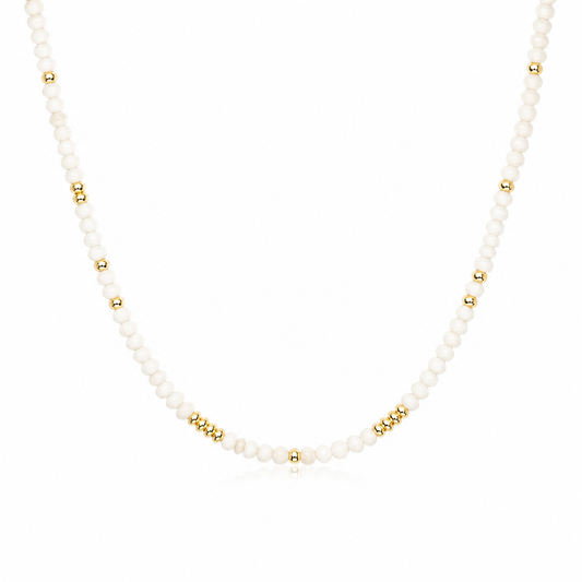 Collana in pasta di corallo bianco e perline oro