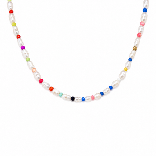 Collana con perle di fiume e perline multicolor