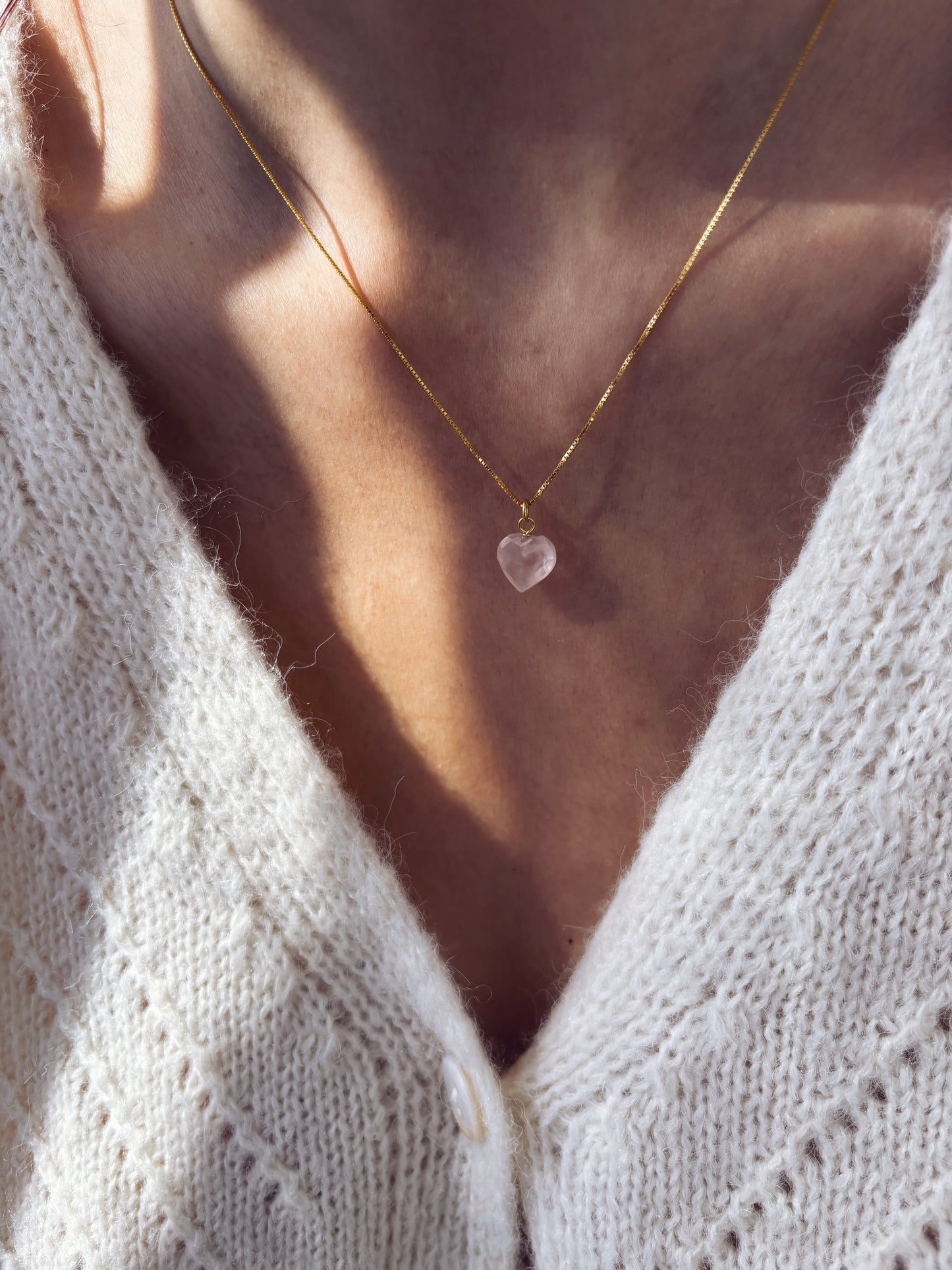 Collana in argento 925 con cuore in pietra dura sfaccettata