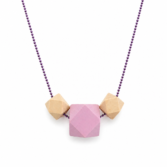 Collana lunga con pietre in legno colorato