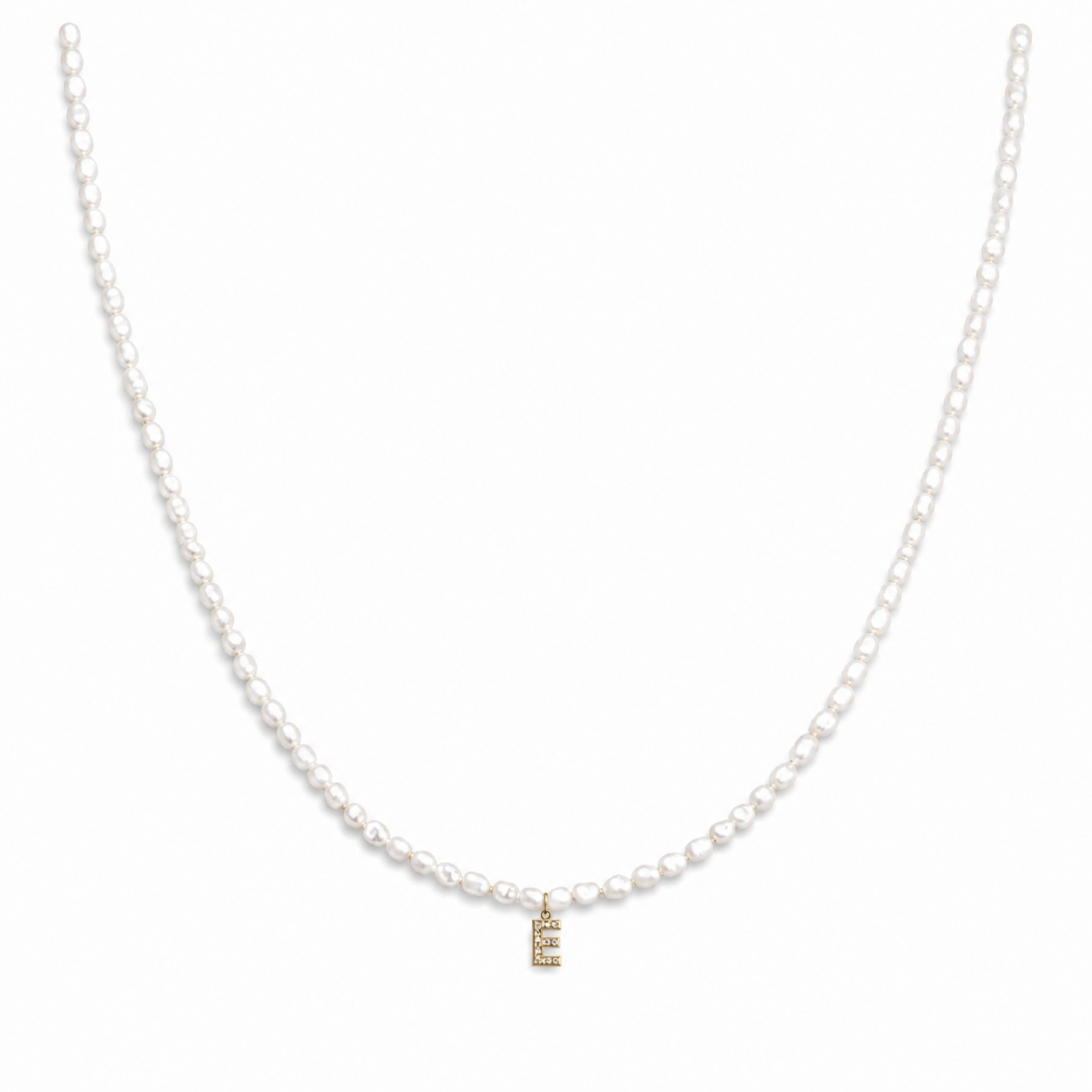 Collana perle di fiume e iniziale in argento 925