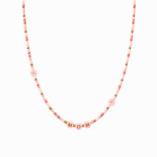Collana con perline in vetro e letterine