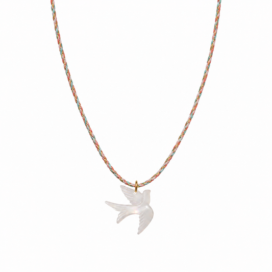 Collana con cordino in cotone e colomba in madreperla