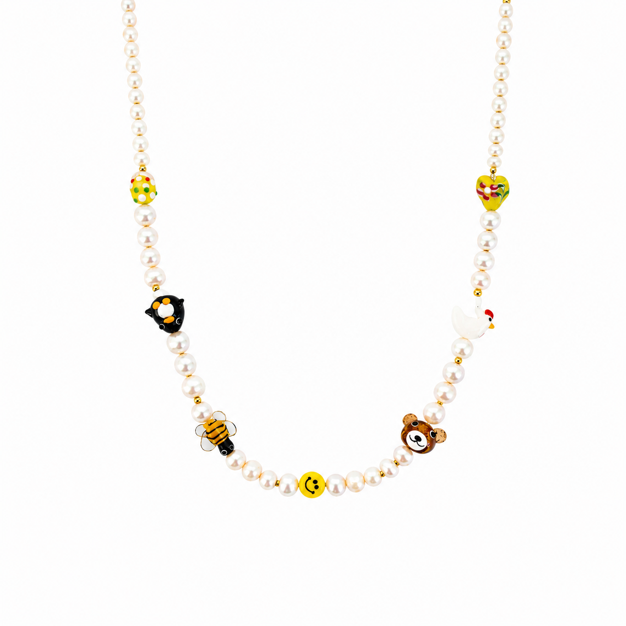 Collana con perle naturali e elementi in vetro