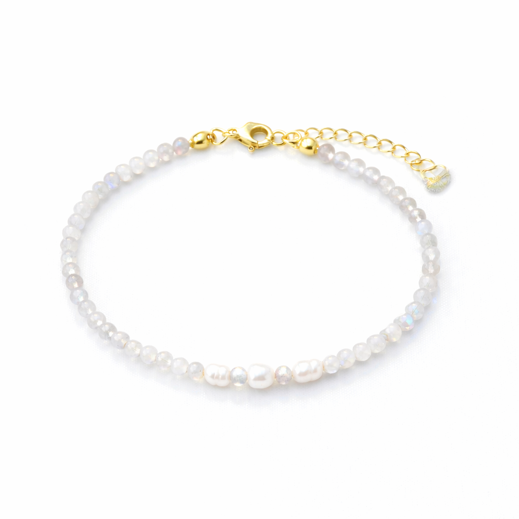 Bracciali con pietre dure e perle di fiume