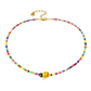 Collana con perline in vetro e ape centrale