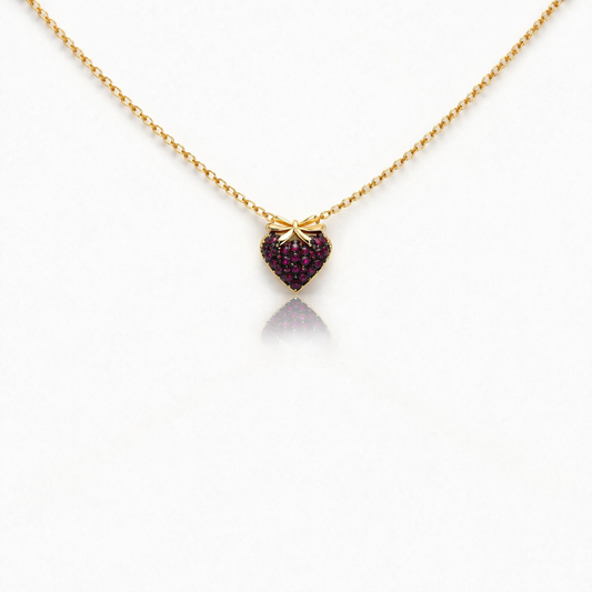 Collana in acciaio con fragola con zirconi