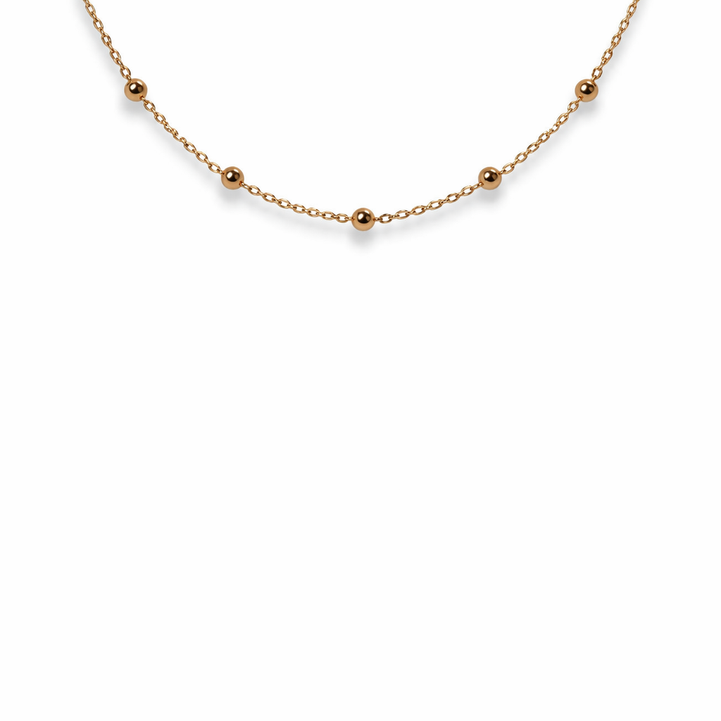 Collana con perline in acciaio