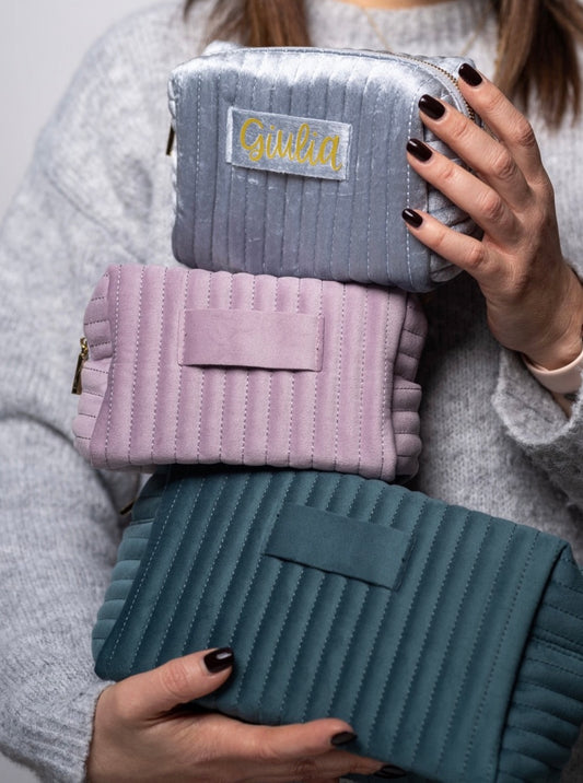 Pochette in velluto personalizzata - Dettagli di Moda