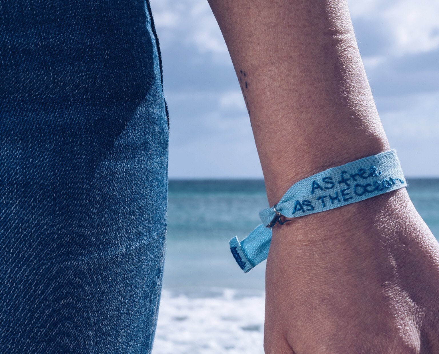 As free as the ocean - Bracciale in fettuccina di cotone - Dettagli di Moda